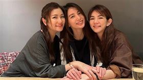 ▲Ella、Selina和Hebe。（圖／翻攝自IG）