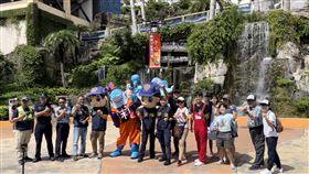 無人機科技神助攻　吉安警遠雄公園創意快閃反詐宣導