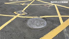 台北市中山區合江街及錦州街也出現路面塌陷。（圖／翻攝畫面）