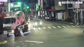 高雄,三民區,水泥車,腳踏車,內輪差