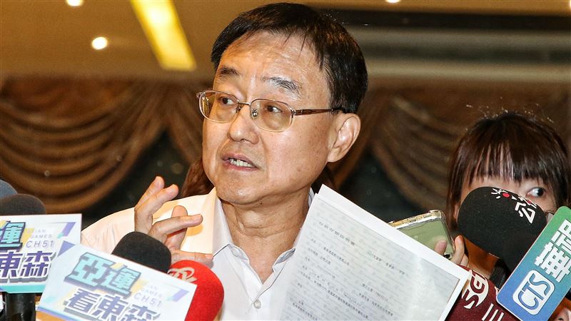 吳欣岱重批馮先勉：正大光明恐嚇受災戶？