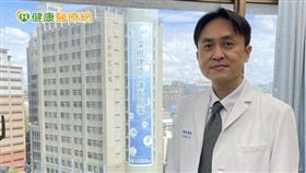 林聖皓醫師提醒，小細胞肺癌患者應早期診斷早期治療，免疫治療也建議在第一線化療就合併使用。