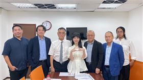 高嘉瑜邀請全國建築師公會開協調會。（圖／翻攝自臉書）