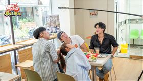 吳慷仁謝展榮(tvbs提供)