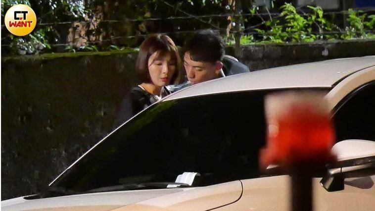 林可爆熱戀超夯球星　車上親密互動被目擊