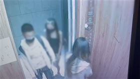 長髮辣妹，設局色誘，他慘遭電擊、辣椒水凌虐，簽50萬本票，警逮網路博弈集團13人(圖／翻攝畫面)