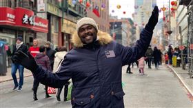 歌手杜力從《2分之一強》節目廣為人知。（圖／翻攝自小明星大跟班YouTube） 