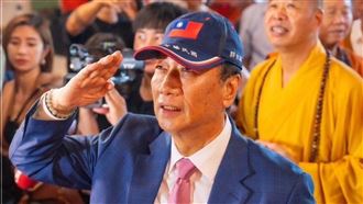 郭董副手有2特徵是她！粉絲：支持郭爸爸