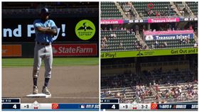 ▲光芒阿羅沙瑞納（Randy Arozarena）轟上第3層看台，在三壘做出招牌動作被狂噓。（圖／翻攝自MLB官網）