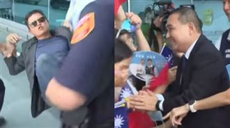 侯友宜訪美機場遭抗議　抗議者秒被警架離