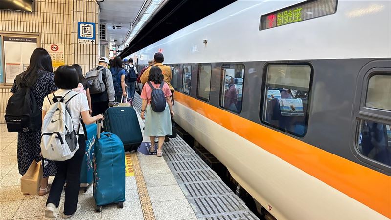 台鐵中秋9成9司機釀罷工　行政院回應了