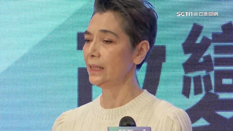 賴佩霞談一例一休哽咽　民眾：沒休被壓榨