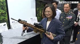 蔡英文參觀「2023年台北國際航太暨國防工業展」
