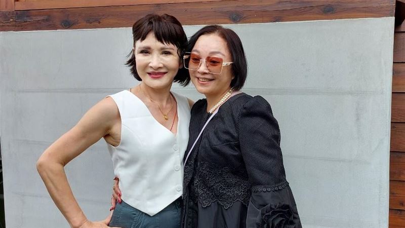 狄鶯親姐日吞30顆藥　吐心聲：死台上無憾