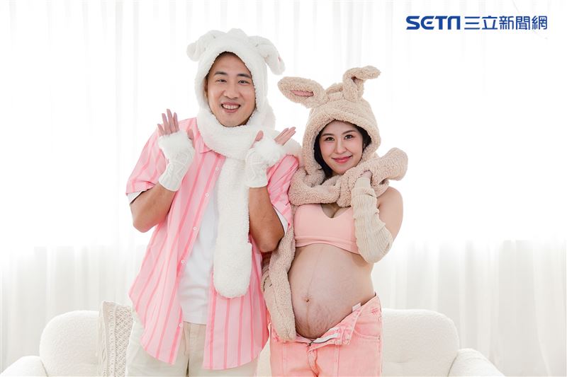 余祥銓柔柔孕婦寫真三立新聞網專訪。（圖／記者楊澍攝影）