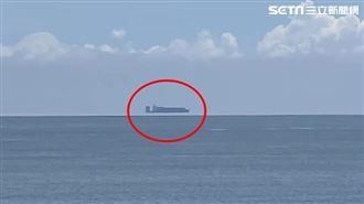 台東驚見「外星飛船」？海上航行畫面曝光