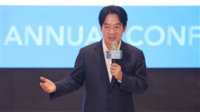 賴清德：台灣應擁有AI對話引擎副總統賴清德（圖）15日出席2023台灣人工智慧年會開幕式，對於未來台灣AI發展方向，他認為，台灣應該擁有自己的AI對話引擎，他也期盼人工智慧帶動台灣經濟發展時，是一種包容式的發展，能兼顧弱勢者，讓社會更和諧。中央社記者張新偉攝  112年9月15日