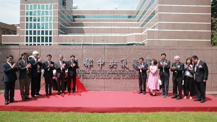 台預報員起薪36K　他曝香港薪水多近14倍