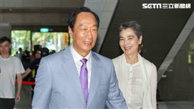 郭台銘、賴佩霞到中選會登記。（圖／記者楊澍攝影）