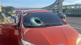 鐵片,飛砸,國道,中山高,高雄段