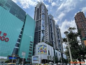 Diamond Towers 台北之星的新光三越啟動試營運，助威東區商圈發展。(圖/台灣房屋/MyGoNews提供)