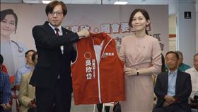 吳欣岱直言，如果民眾黨黨主席覺得男友干政這種事還算合理，這樣的價值觀是不是整個政黨皆然，希望選民都能看得清楚。（圖／翻攝自吳欣岱臉書）