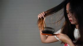 有落髮問題要注意，可能是身體出了狀況。(圖／台北慈濟醫院提供)
