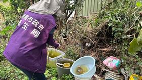 衛生局提醒，民眾應加強家戶內外「巡、倒、清、刷」等孳生源清除工作。（圖／衛生局提供）