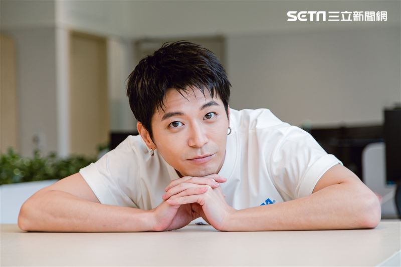 侯彥西三立新聞網專訪。（圖／記者楊澍攝影）