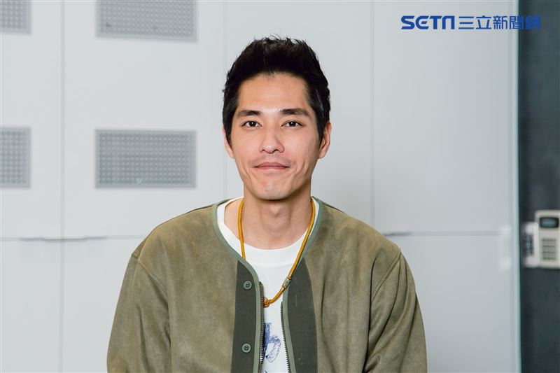 藍正龍三立新聞網專訪。（圖／記者楊澍攝影）