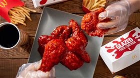 麥當勞大紅袍香麻炸鷄腿，麥當勞提供