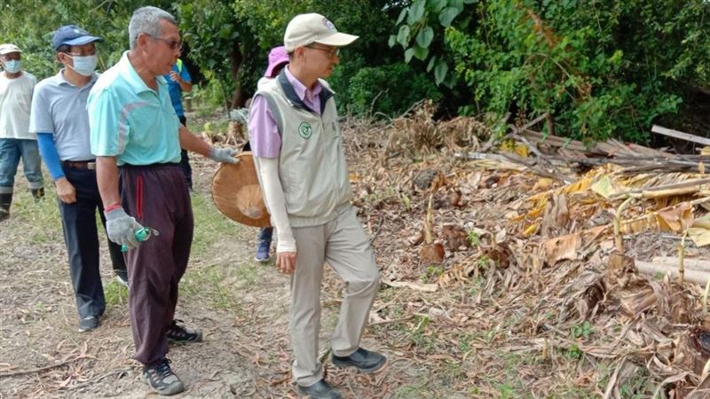 台南登革熱破7千例！羅一鈞戴起袖套拚了