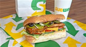 SUBWAY於9/20起至11/28推出期間限定新品『青花椒烤雞腿堡』。（圖／品牌業者提供）