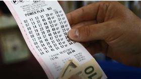 ▲美國威力球又開出驚人金額頭獎。（圖／翻攝自彩券公司推特）