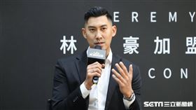 ▲新北國王總經理毛加恩出席林書豪加盟記者會。（圖／記者邱榮吉攝影）