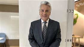 莫德納全球資深副總裁Patrick Bergstedt今日接受《三立新聞網》專訪。（圖／記者簡浩正攝影）