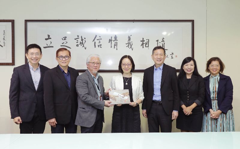 駐馬代表訪星洲日報　盼報導台灣良善力量