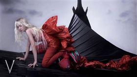 蔡依林替雜誌拍攝封面。（圖／翻攝自蔡依林臉書）