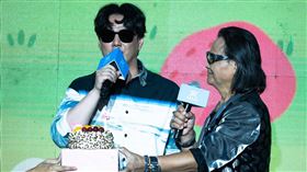 金曲歌王蕭煌奇率孫淑媚、向蕙玲、卓義峯來去台東為銀髮族獻唱做愛心。（圖／台東縣政府社會處提供）