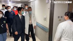 副總統賴清德前往衛生福利部屏東醫院、屏基醫療財團法人屏東基督教醫院探視火警事故傷患，至心燈生命禮儀館致意，慰問罹難者家屬。