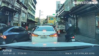 特斯拉逆向超車遭逼退　紓壓影片曝光