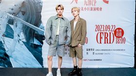 陳零九,邱鋒澤（圖／滾石唱片提供）