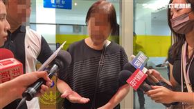 北市曾婦前往派出所領信，卻遭2名警員強押上銬。（圖／記者楊忠翰攝影）