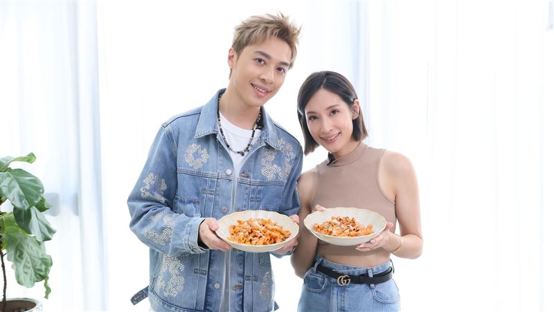 「全民妹妹」Gail長大了！睽違四年合體閻奕格　合唱曲YT驚破2千萬