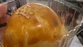 屏東不二家,蛋黃酥,發霉(翻攝自 爆料公社)