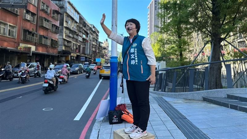 基市府開芭樂票？鄭文婷批：市政玩遊戲？