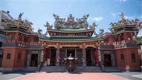 ▲高雄迎火獅登場，南和旅行社推左營輕旅行。（示意圖／高雄市政府民政局 提供）