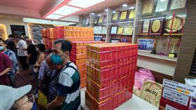 小潘蛋糕坊,鳳梨酥,中秋,排隊,板橋,新北,名店,記者莊淇鈞攝影