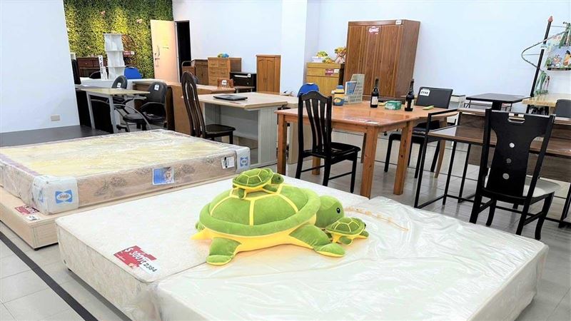 新北環保局二手家具特賣！床墊300元有找