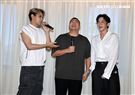 草爺為歌曲「飲未乾的酒」拍攝音樂微電影，吳思賢、陳零九跨刀相挺。（圖/記者邱榮吉攝影）